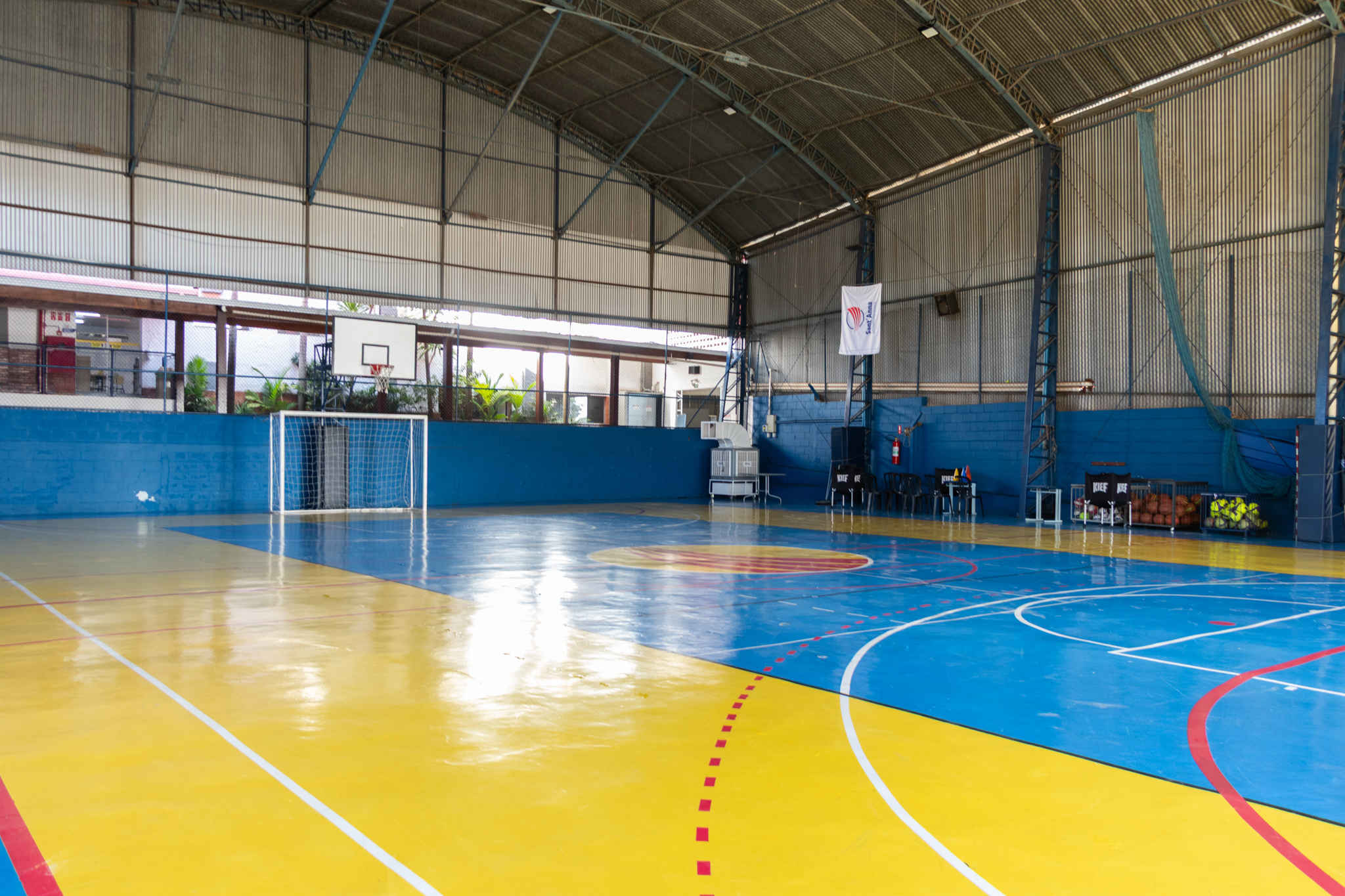 Covered multi-sports court