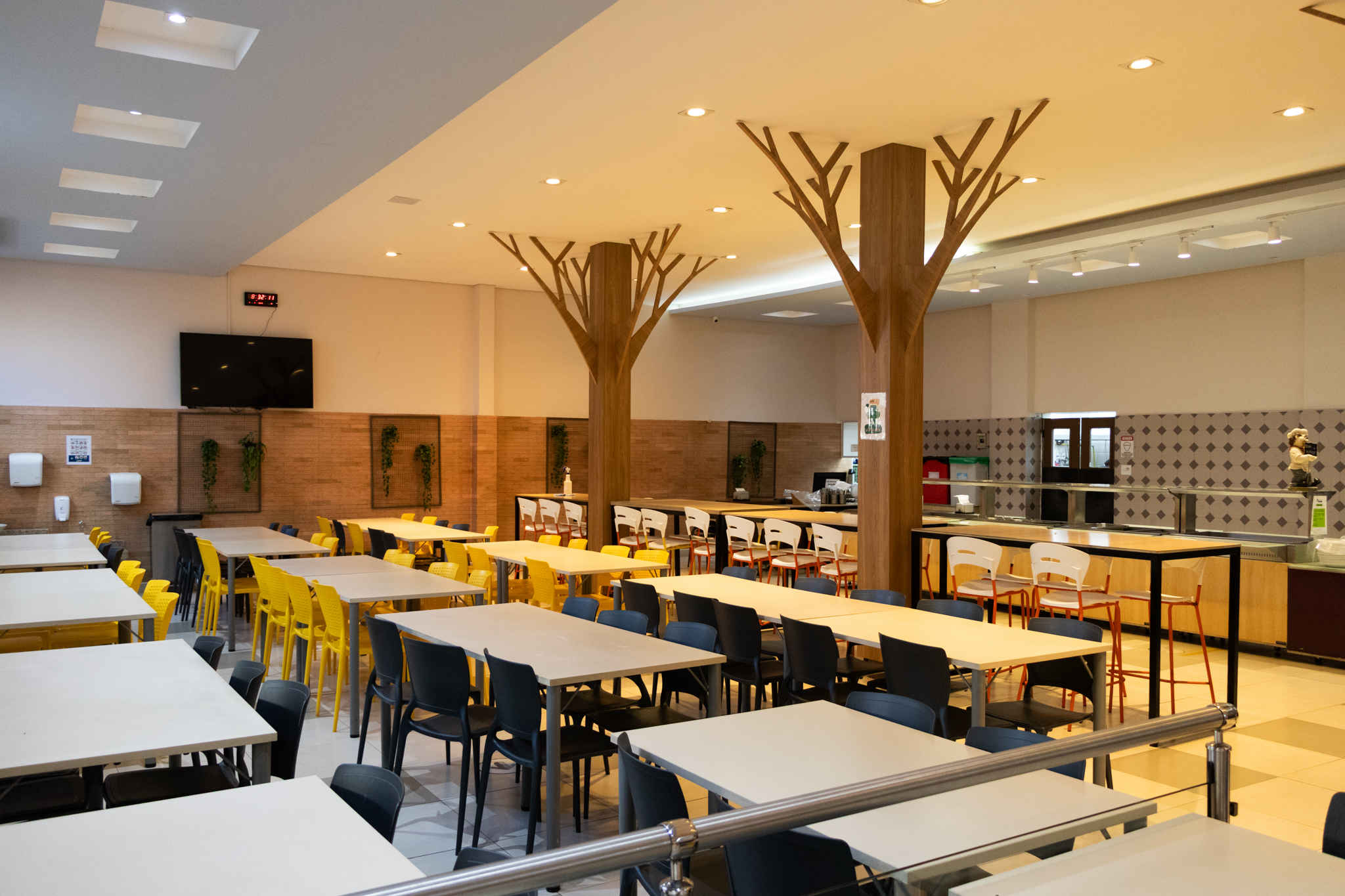 Spacious main dining hall